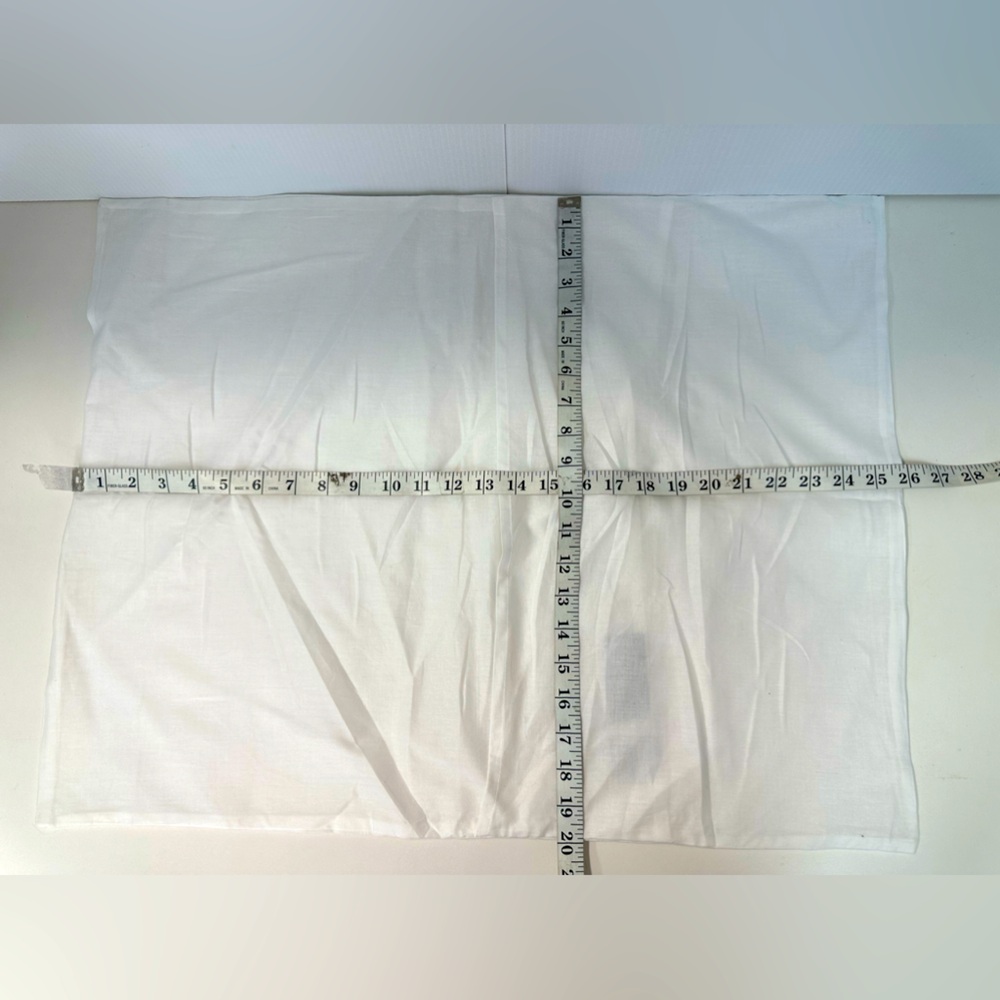 HALLMART COLLECTABLES 2 Standard Sham Linen White Pillow Cases 26W by 20L - Picture 6 of 7